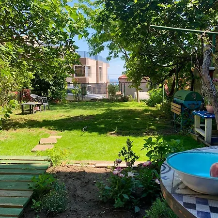 Welcoming House In With Sea View Hébergement de vacances