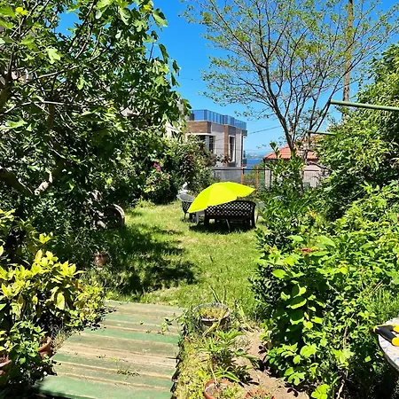 Сasa de vacaciones Welcoming House In With Sea View