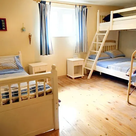 Welcoming House In With Sea View *