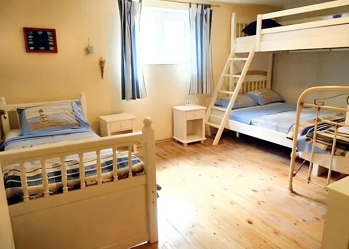 Welcoming House In With Sea View *